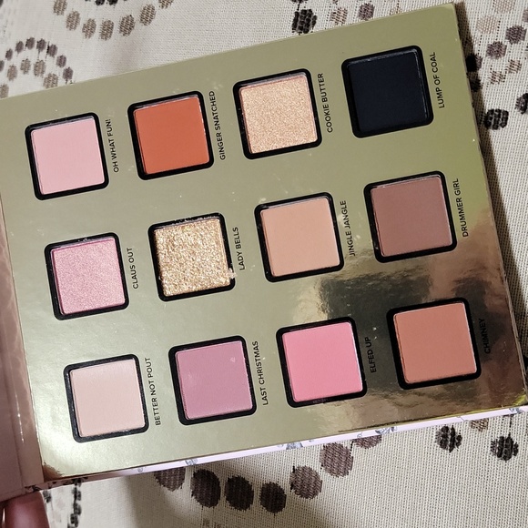 Too Faced Eyeshadow Palette - Picture 2 of 3